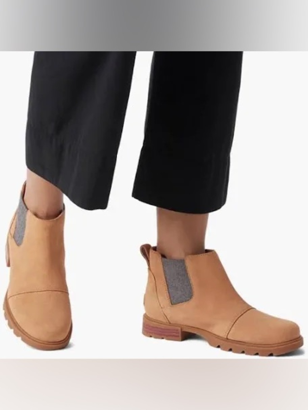NWT SOREL Emelie Chelsea Boots